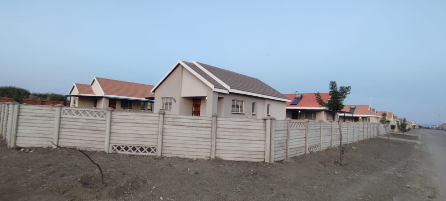 2 Bedroom Property for Sale in Freedom Park North West